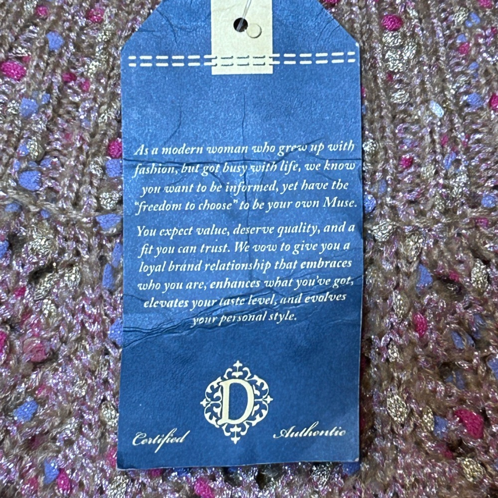 Democracy Open Weave Sweater Size Medium - Picture 6 of 9